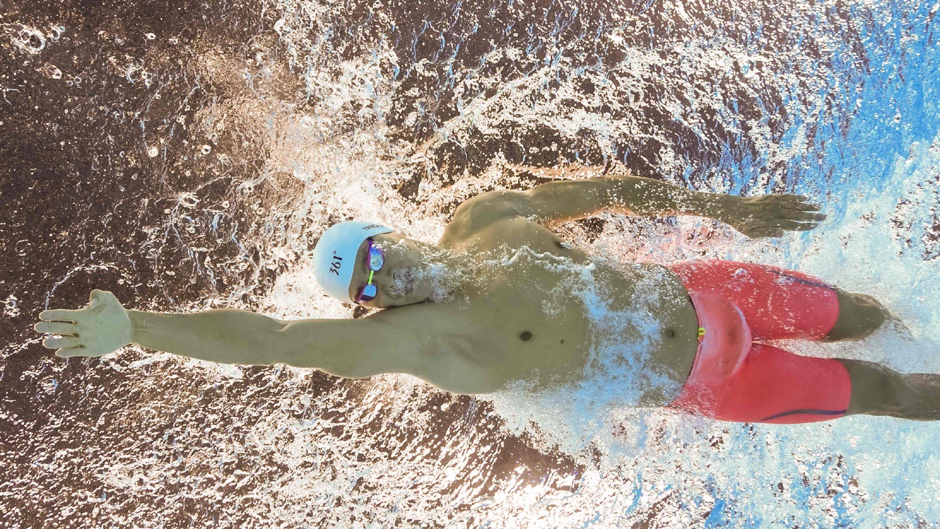 星空体育登录入口-“南非羚羊队防守新标杆:霍斯特的领导力”